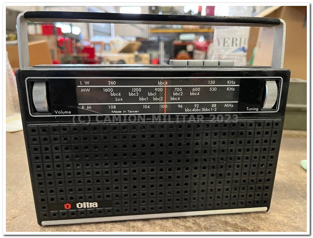 Radio Transistor Radio Ultra 6193 de 1979 - MW FM B14-3-5
